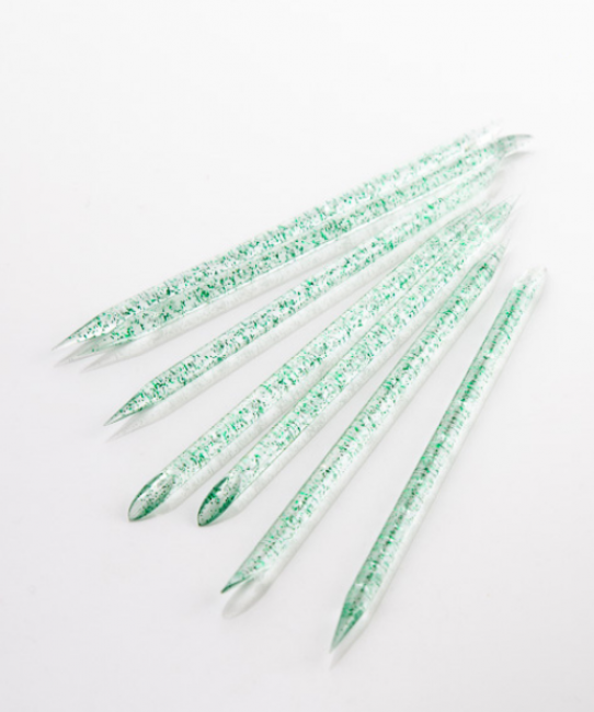 Bâtonnets en plastique pour cuticules (vert)