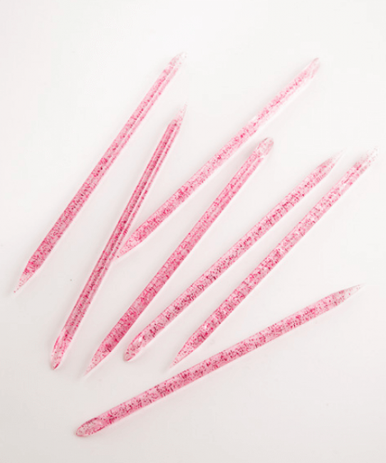 Plastic Sticks for Cuticles (pink)